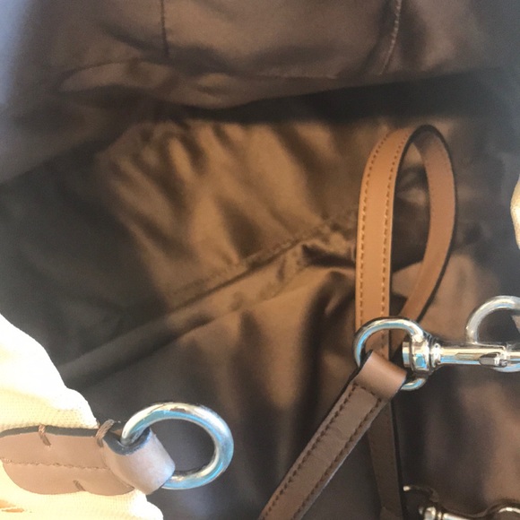 Valentino Bag - Picture 5 of 8